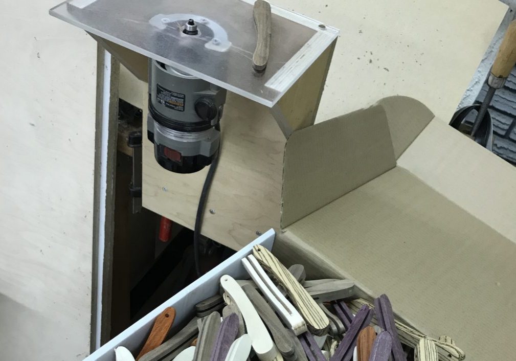 razor-router-station-roundover-edges